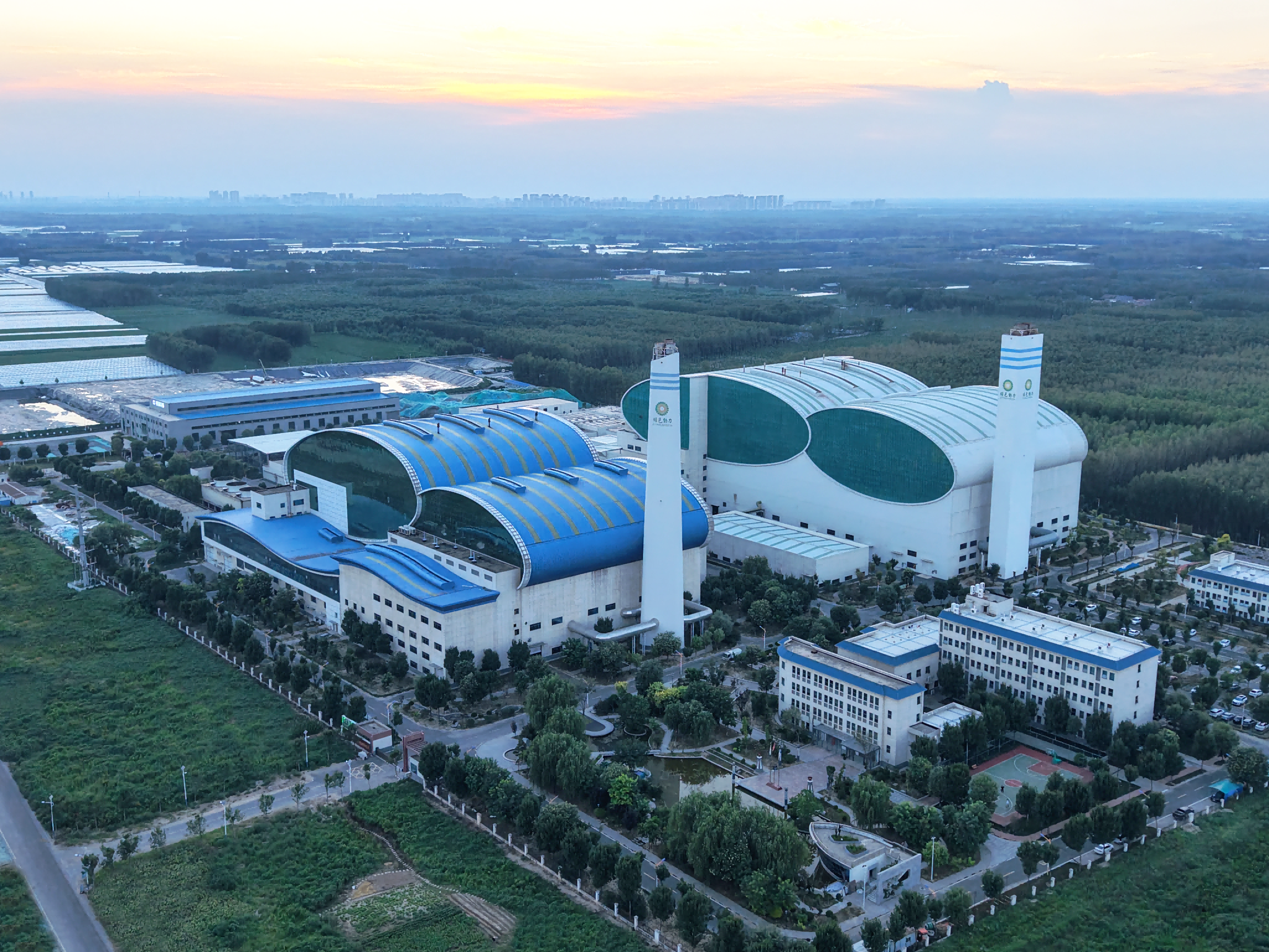 人生就是博乐成研发垃圾池栅格智能疏通机械人系统 离别高危人事情业时代